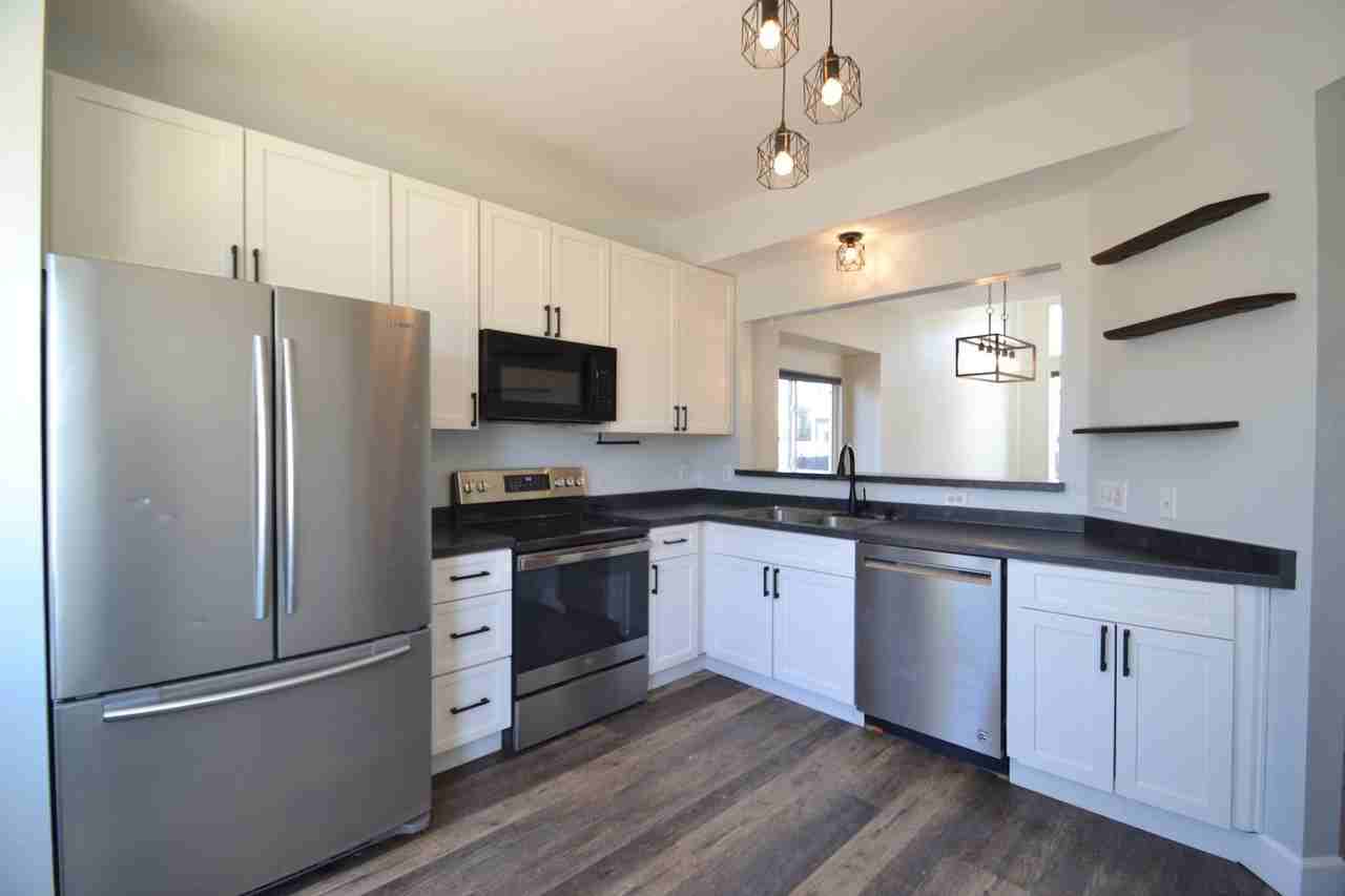 8063 Gladwater Rd - Photo 3 of 26
