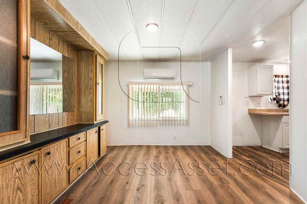 32889 Brechtel St - Photo 3 of 26