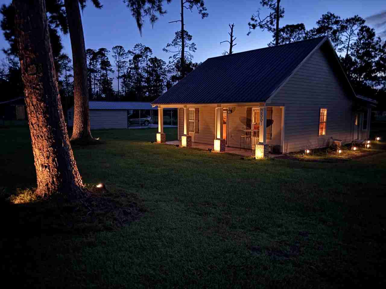 2561 Moore Crossing Rd - Photo 2 of 19