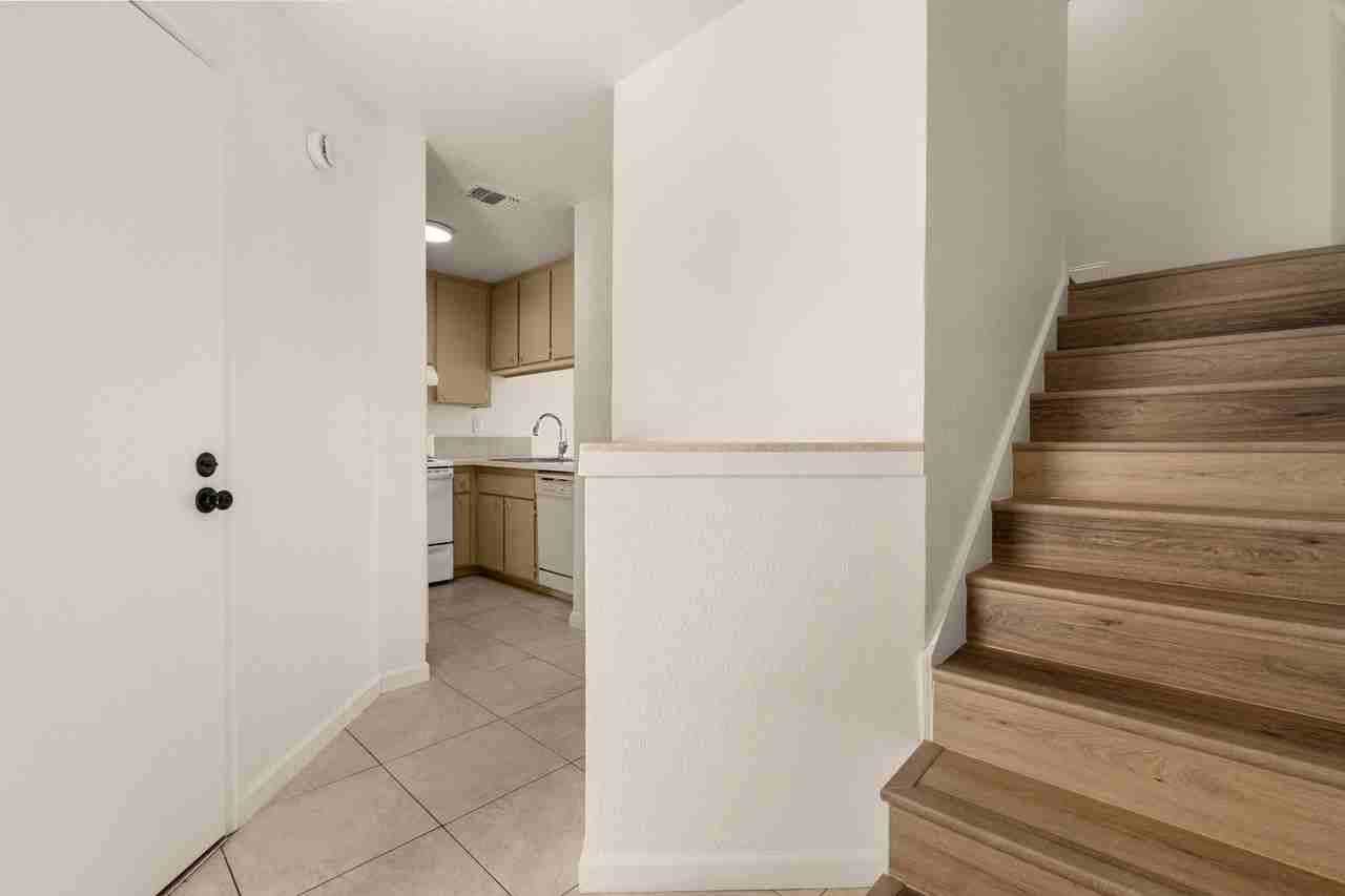 5607 Walnut Ave #9 - Photo 7 of 38