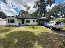 featured image of 1014 Ne 12th St
