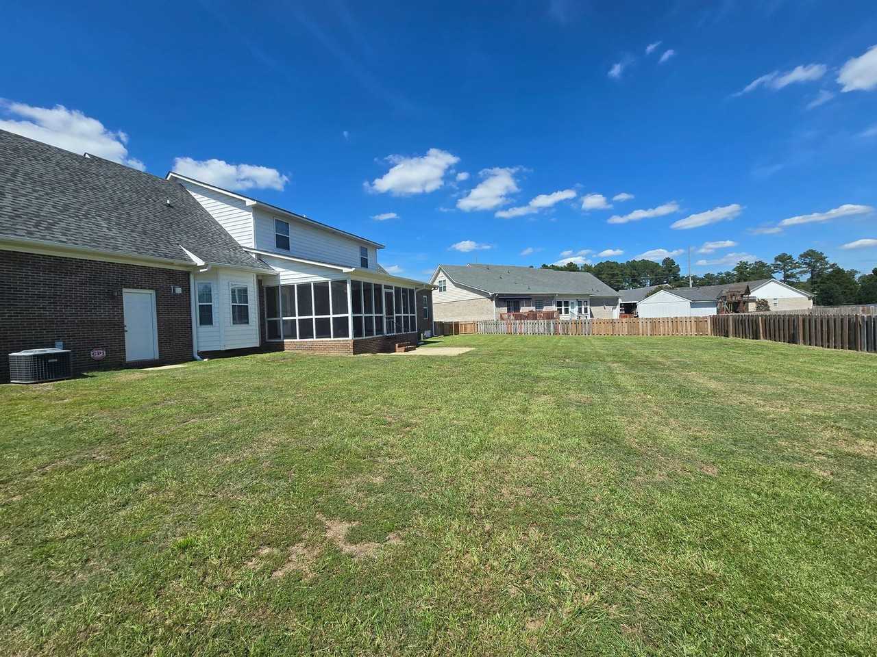 2815 Prioress Dr - Photo 4 of 6