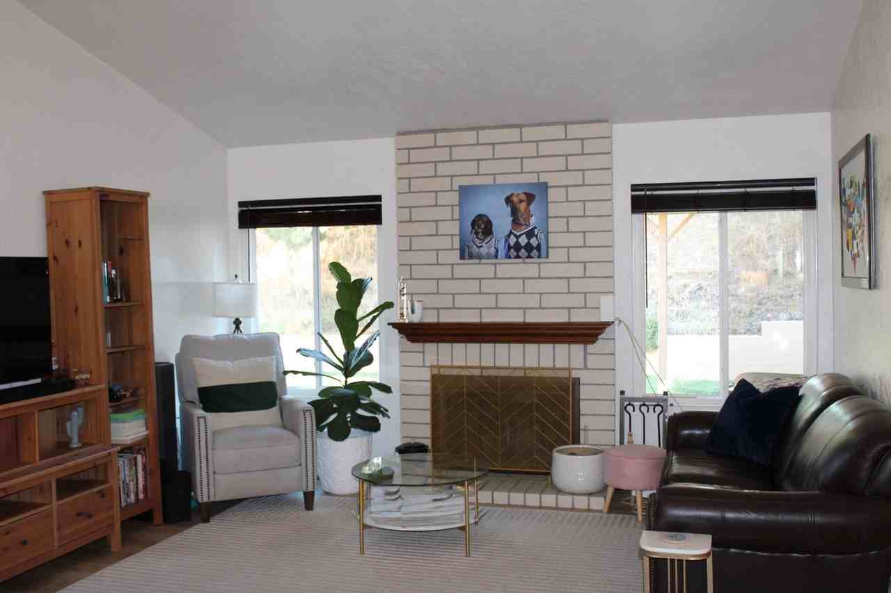 10306 Princess Joann Rd - Photo 2 of 23