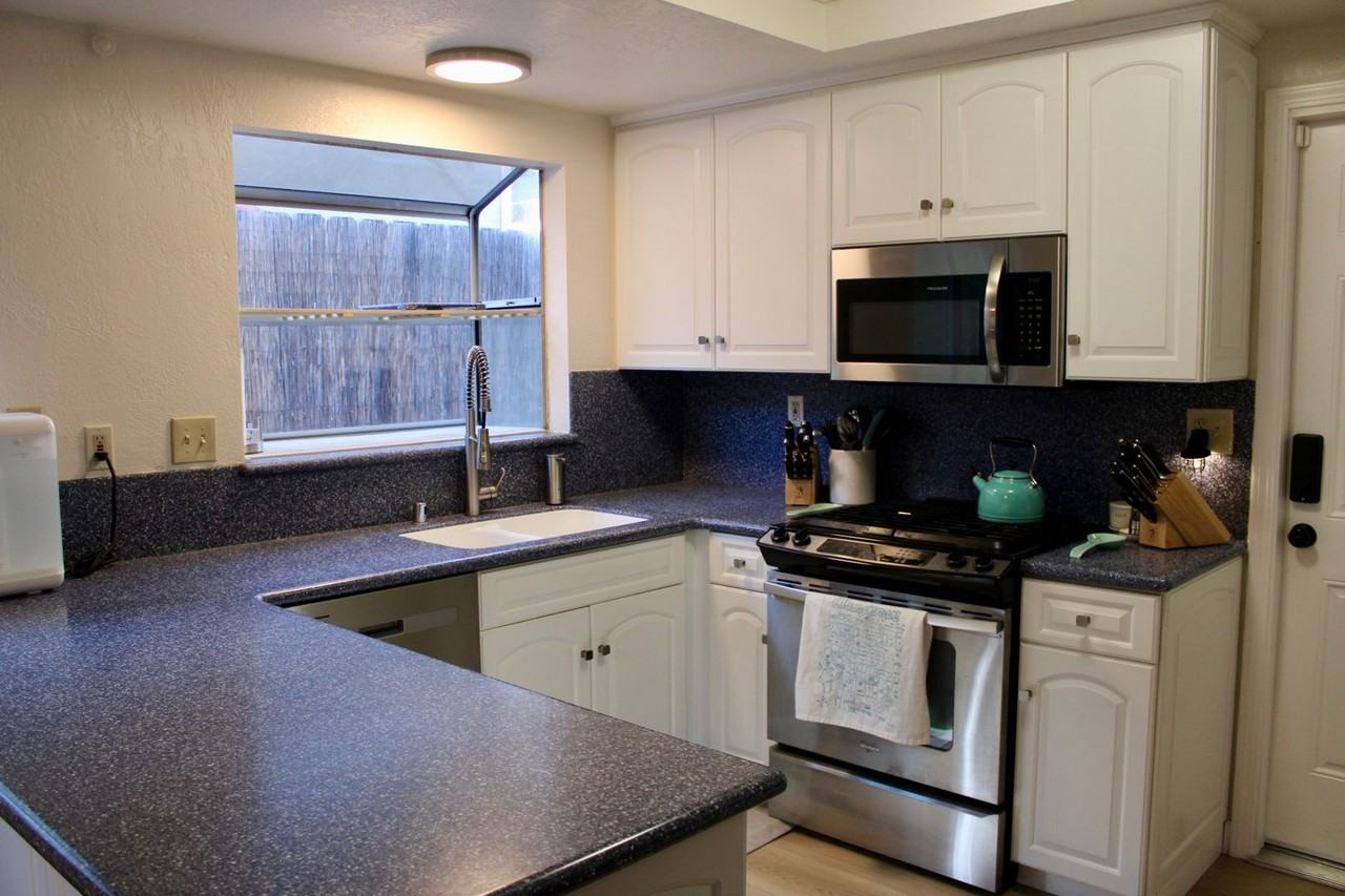 10306 Princess Joann Rd - Photo 5 of 23