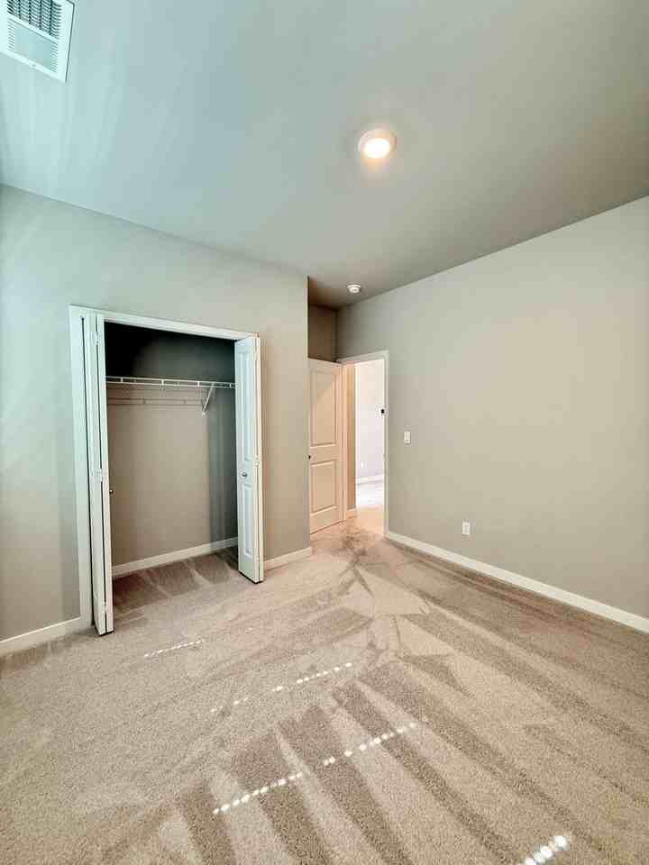 3281 Broken Top Way - Photo 4 of 27