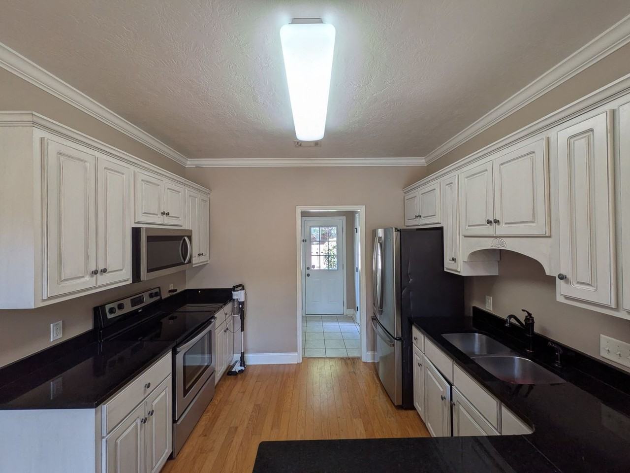 315 Buxton Ln - Photo 6 of 18