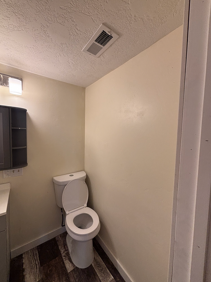 173 Park Ave - Photo 2 of 17