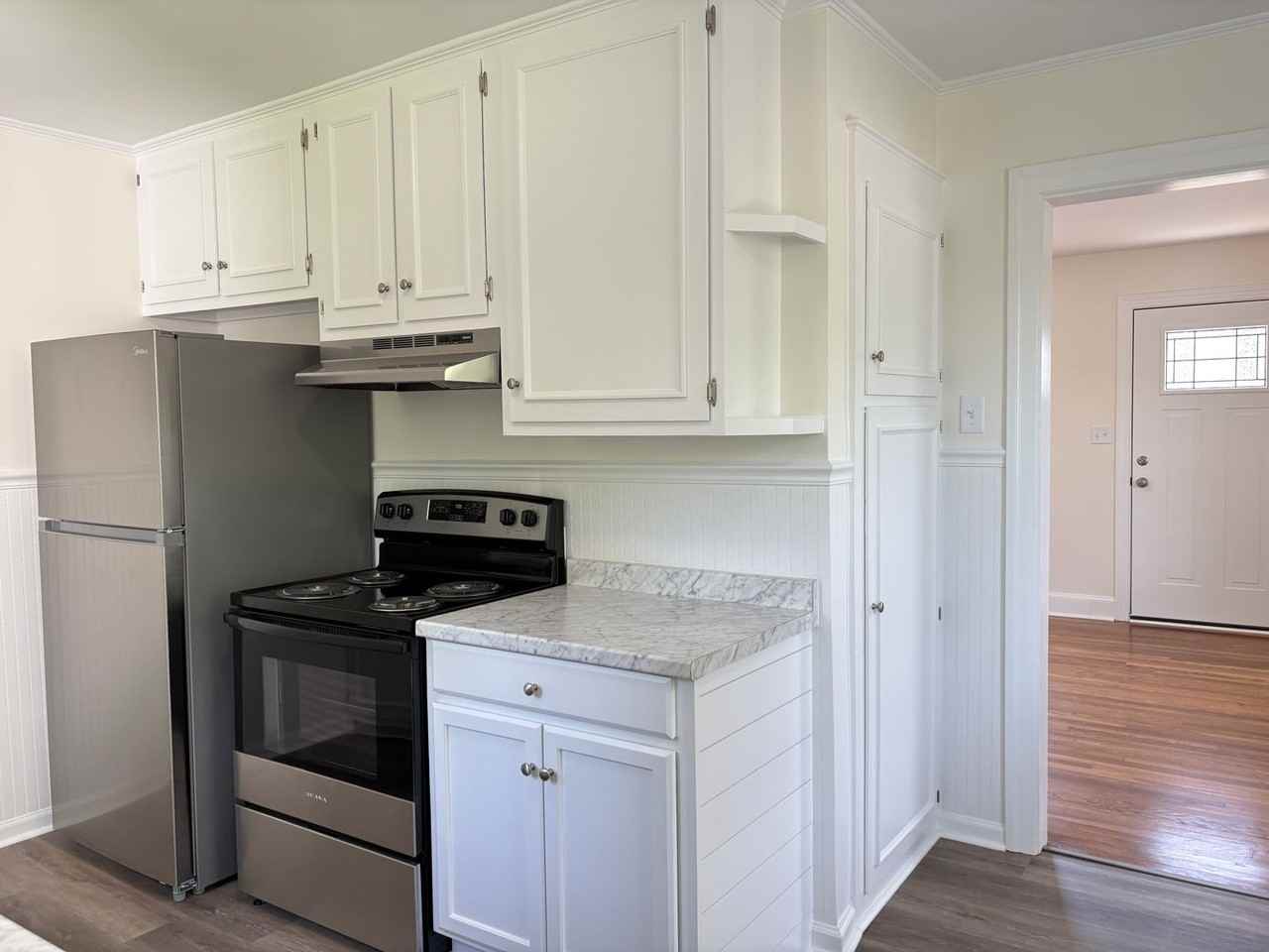 308 Chapel Hill Rd - Photo 6 of 15