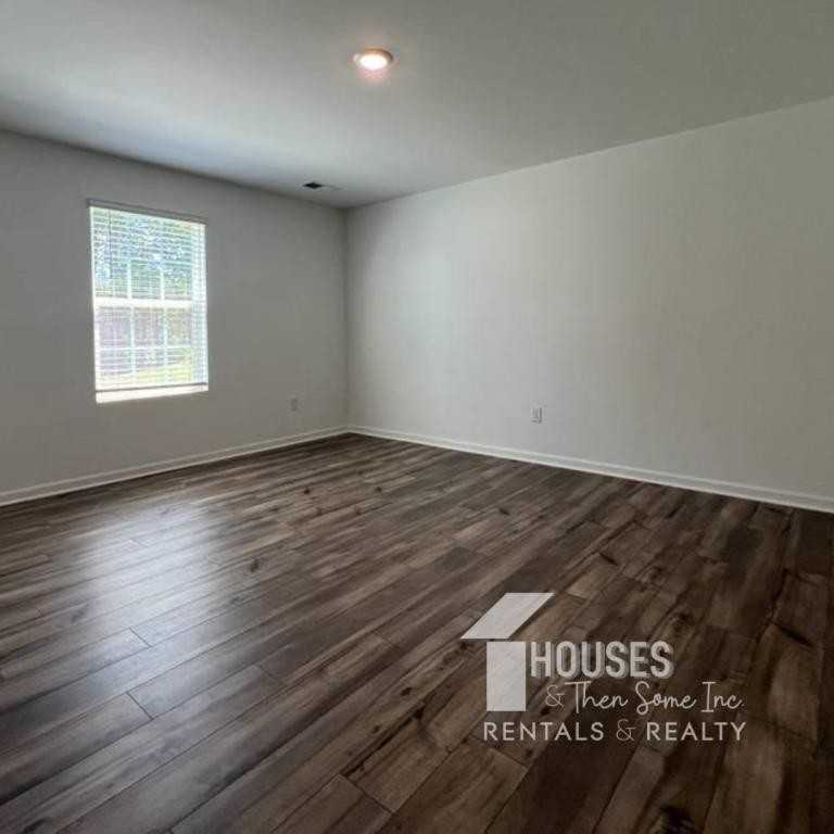 716 Coromandel Dr - Photo 7 of 19