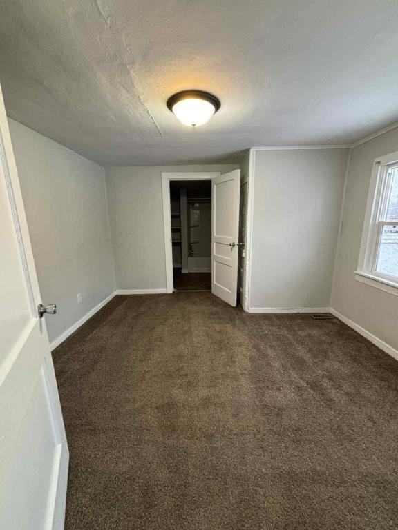 418 N Roosevelt St - Photo 4 of 6