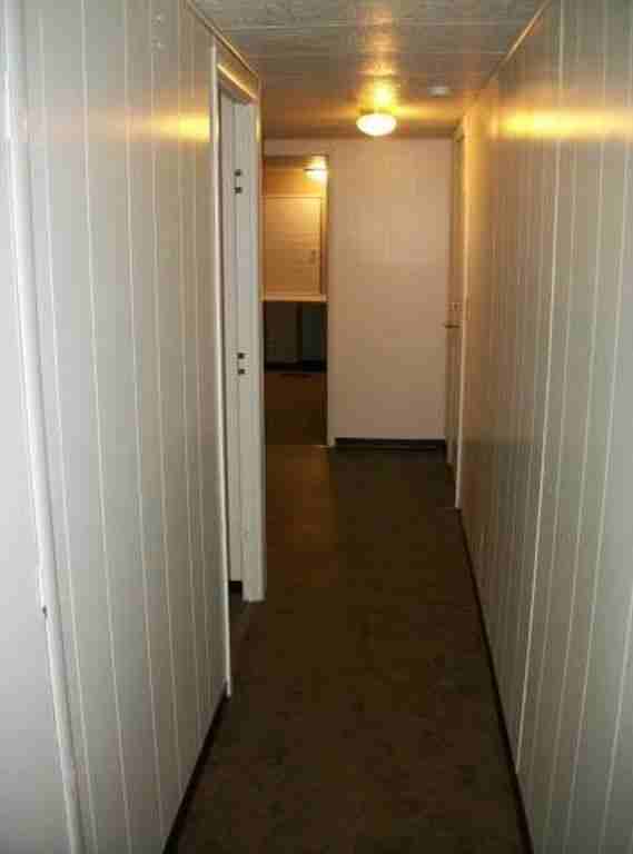 135 Belmont St - Photo 2 of 6