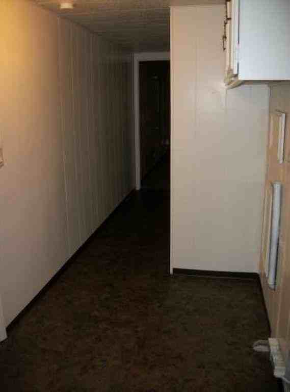 135 Belmont St - Photo 6 of 6