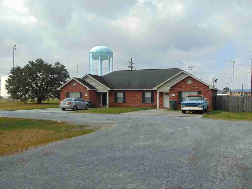 4340 Benoit Ln - Photo 2 of 11