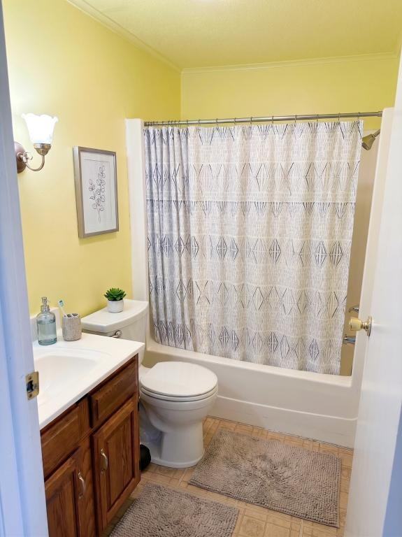 210 Briar Mnr - Photo 4 of 8