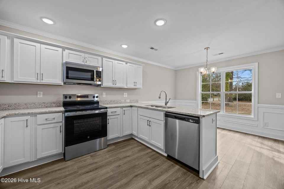 4367 W Pine St - Photo 7 of 14