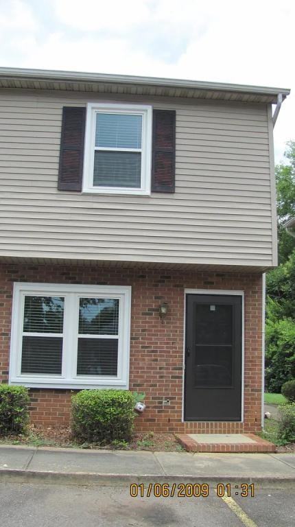 158 Ebenezer Ave Apt 5 - Photo 2 of 11