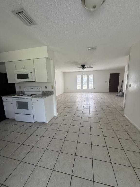 3920 Essex St - Photo 7 of 12
