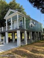featured image of 180 1st St