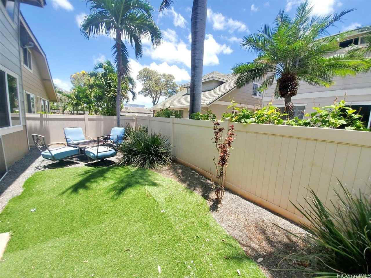 91-221 Lukini Pl - Photo 2 of 20