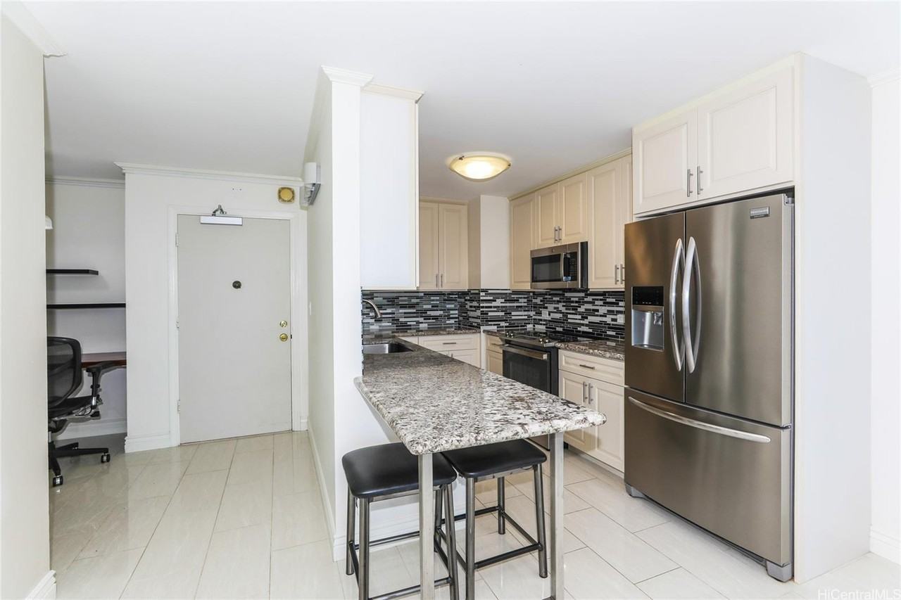 3161 Ala Ilima St #2206 - Photo 3 of 20