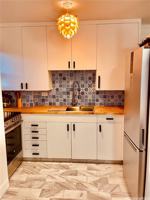 featured image of 2118 Kuhio Ave #402