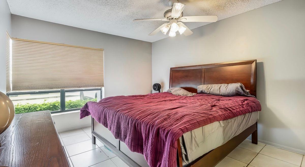2355 SW 15TH 69 - Photo 3 of 14