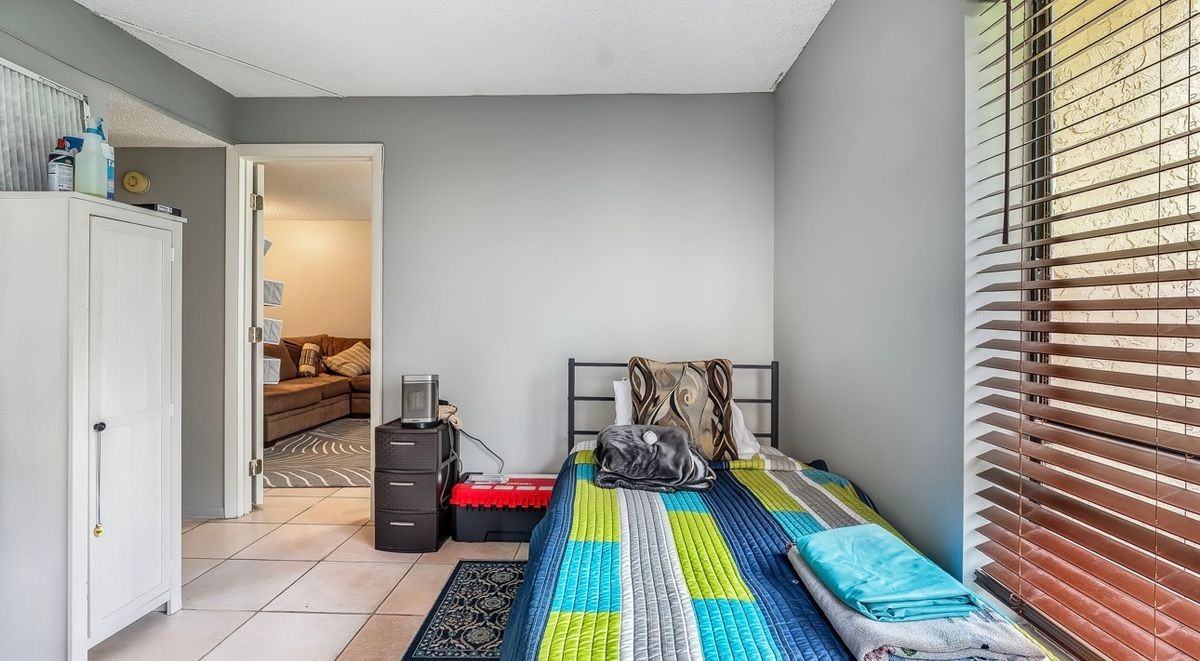2355 SW 15TH 69 - Photo 5 of 14