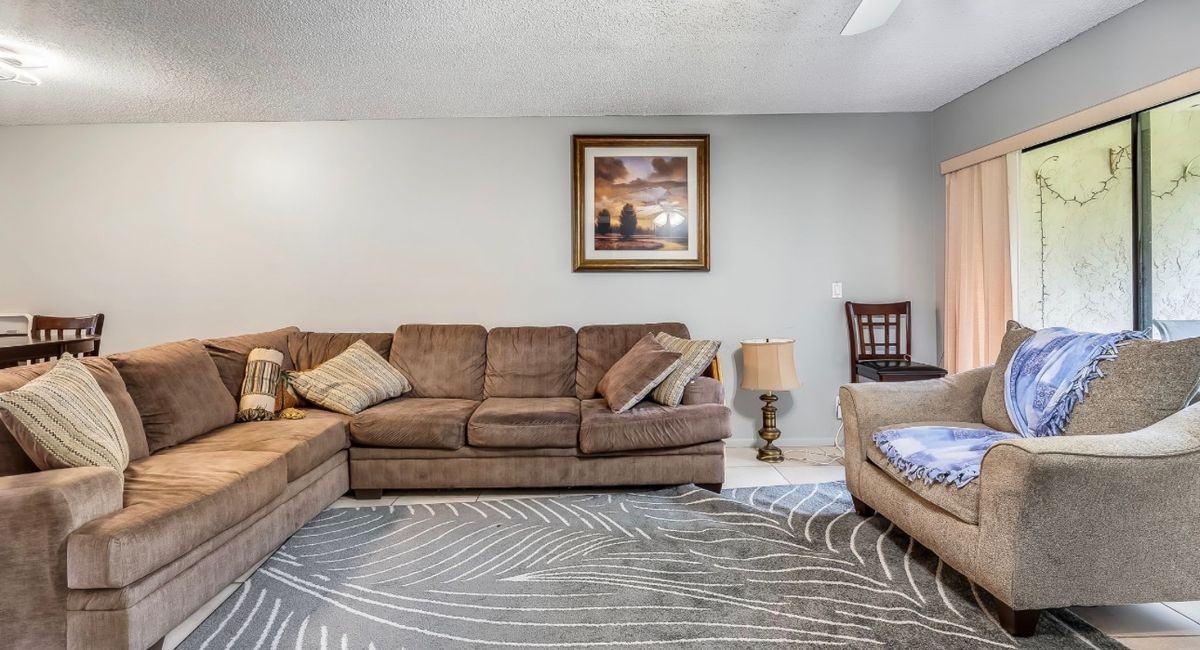 2355 SW 15TH 69 - Photo 7 of 14