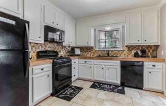 2820 Wheeler St - Photo 1 of 1