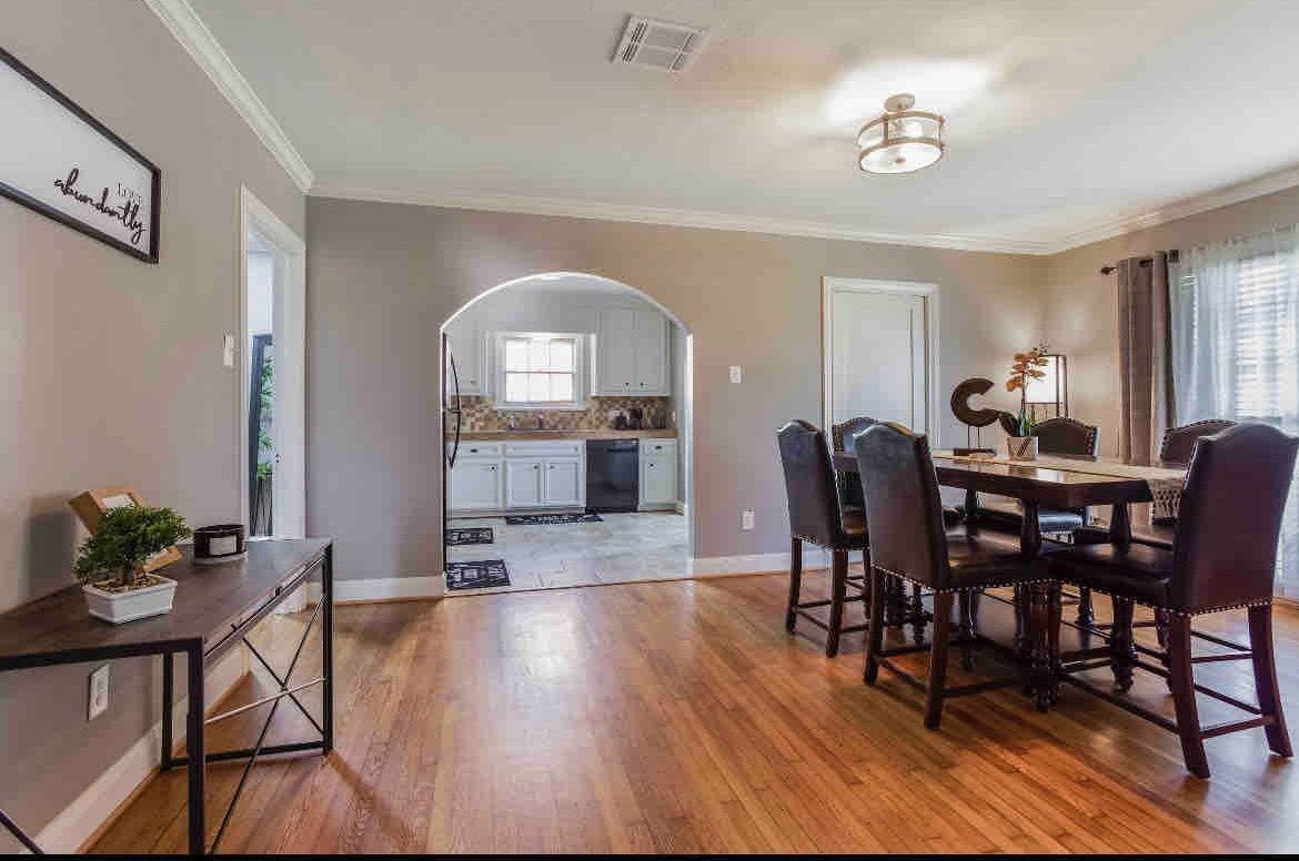 2820 Wheeler St - Photo 4 of 10