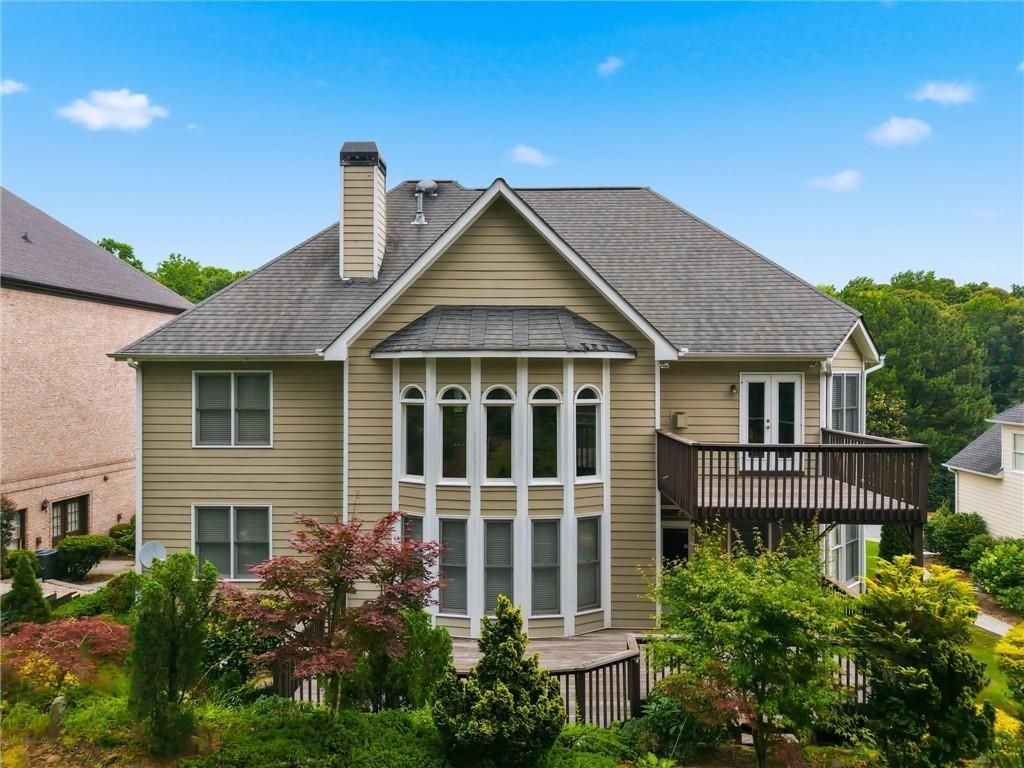 3561 Carriage Glen Way - Photo 2 of 50
