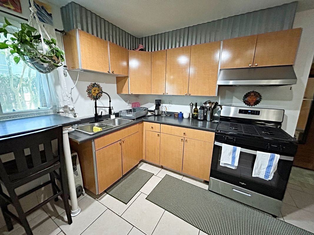 860 1/2 Taft Pl ##Ll - Photo 3 of 3
