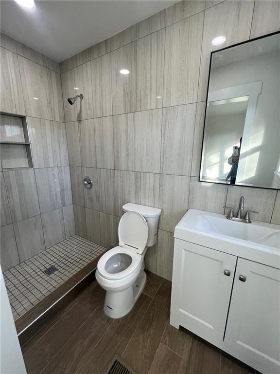 470 Barnes Mill Dr - Photo 5 of 9