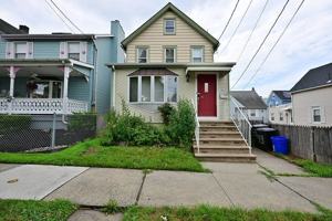 featured image of 43 Christopher St