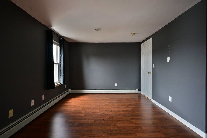 43 Christopher St - Photo 4 of 11