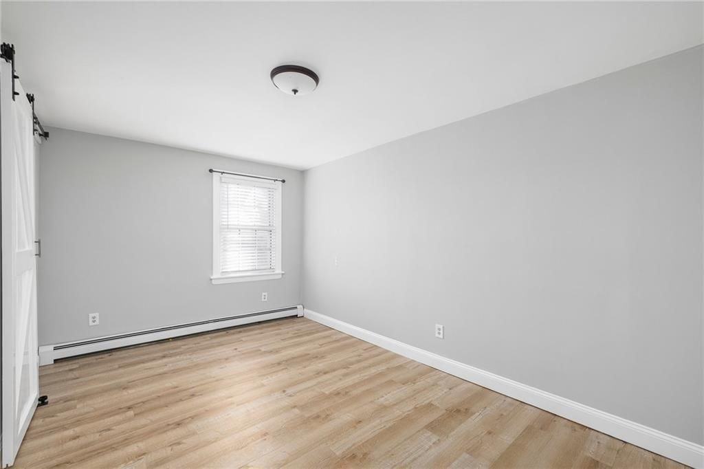 82 Burnside Ave ##2 - Photo 6 of 9