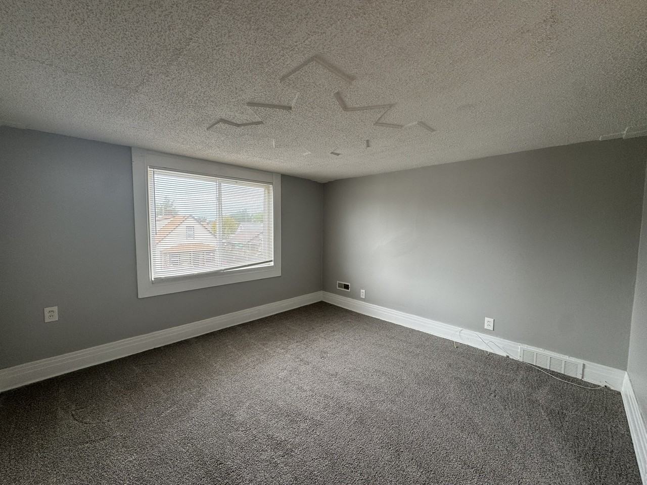 3415 12th St #2 - Photo 5 of 11