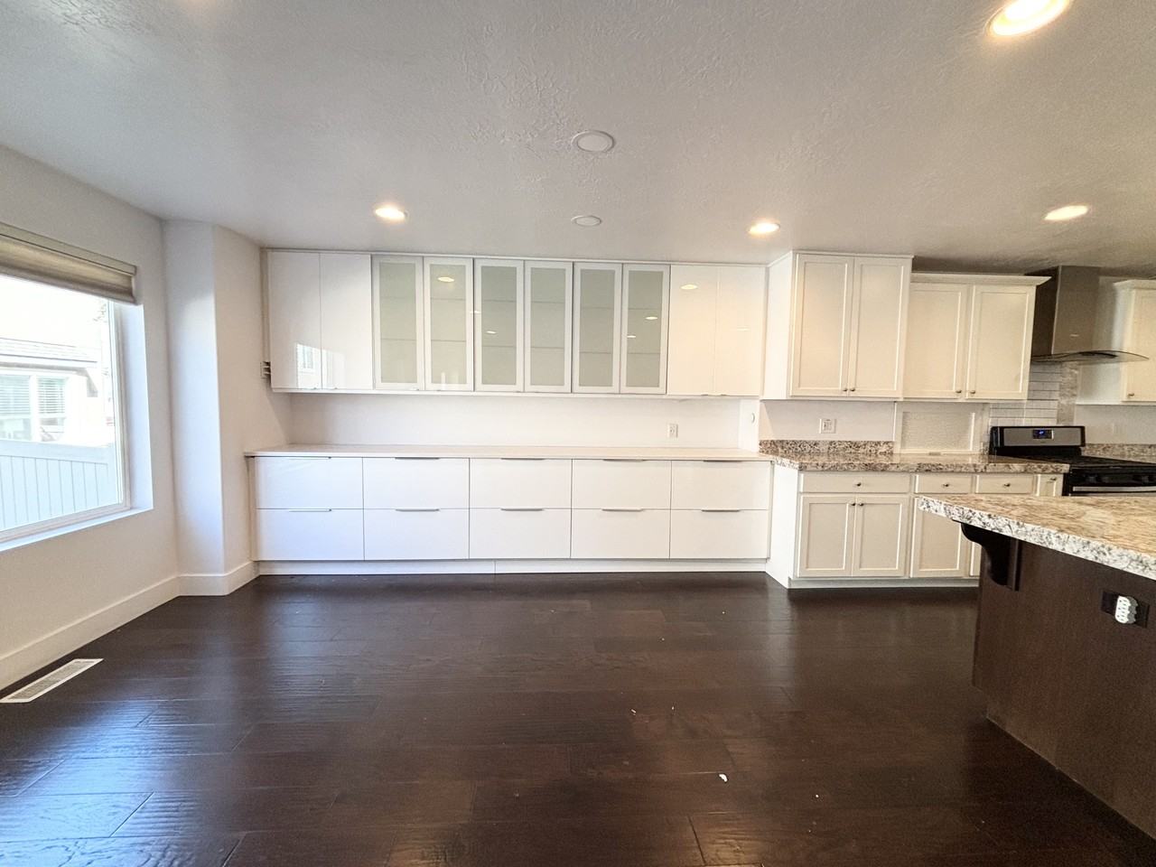 5052 S Moray Ct #1 - Photo 4 of 9