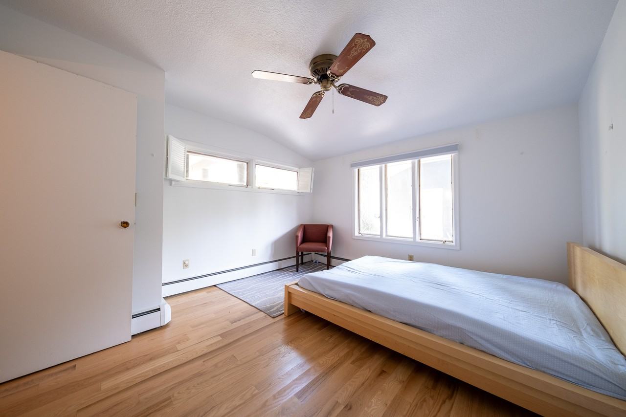 112 Peninsula Rd - Photo 6 of 35