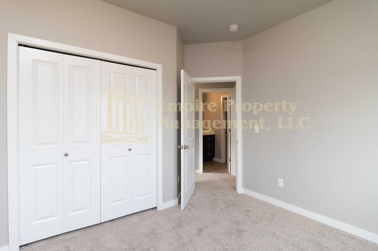 3604 3604/3606 Phantom Way. #3604 - Photo 4 of 27
