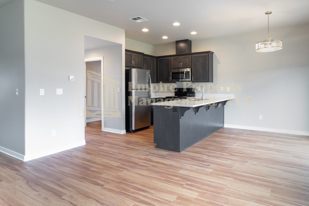 3604 3604/3606 Phantom Way. #3604 - Photo 2 of 27