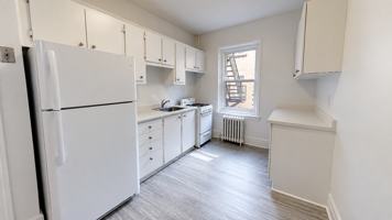 featured image of 4454 Av Coolbrook