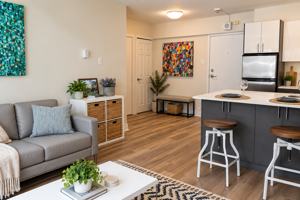 featured image of 625 Rue Milton