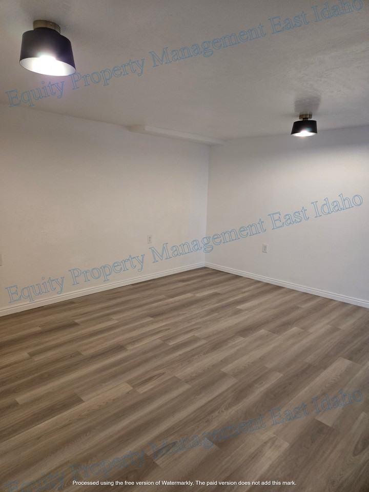 119 Idaho St #119 - Photo 4 of 35