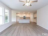 649 Crestdale Dr - Photo 5 of 23