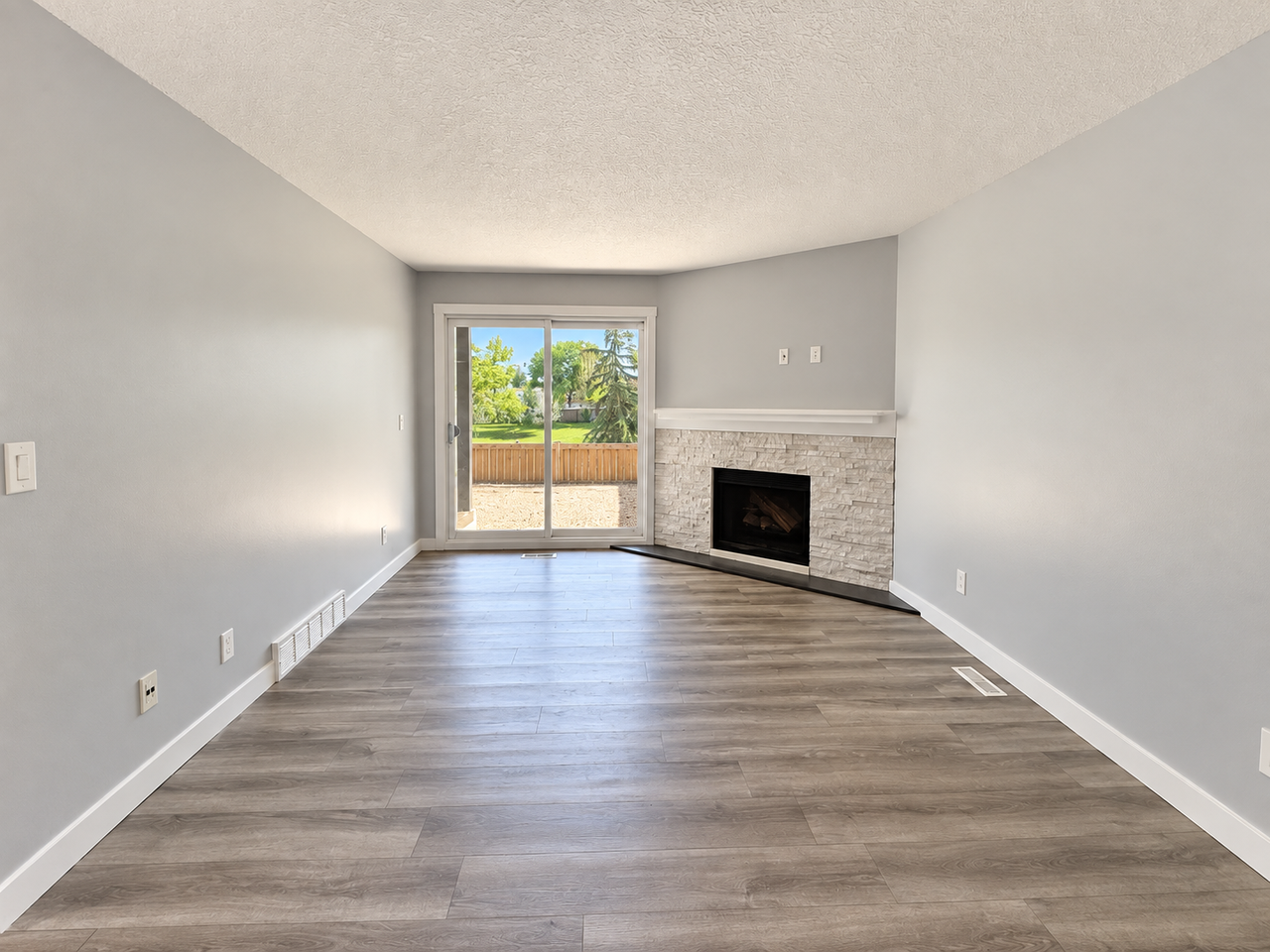 Meadow Mews Apartments - Photo 5 of 43
