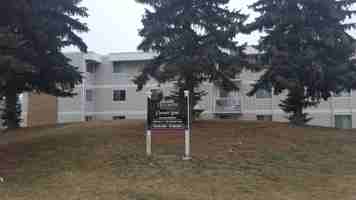 featured image of 16420 95 Ave Nw