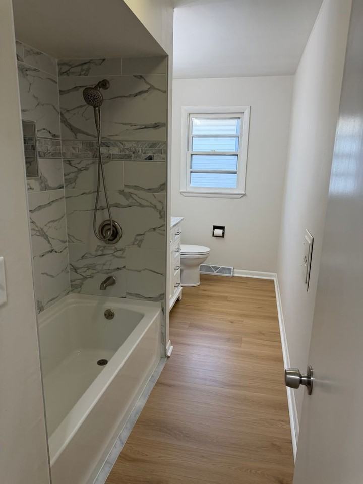 6130 49th Ave - Photo 6 of 9