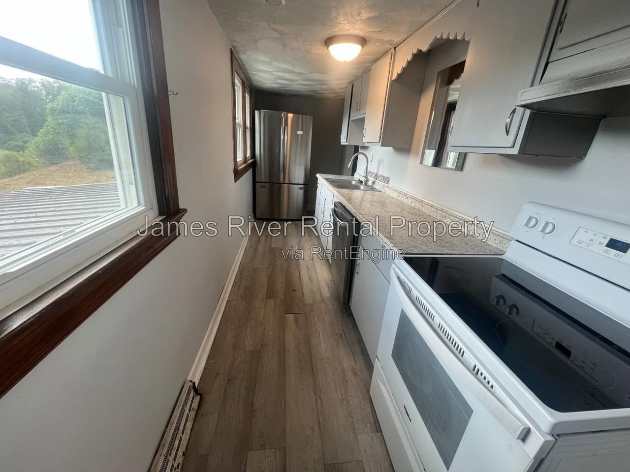 801 Dearing St - Photo 4 of 16
