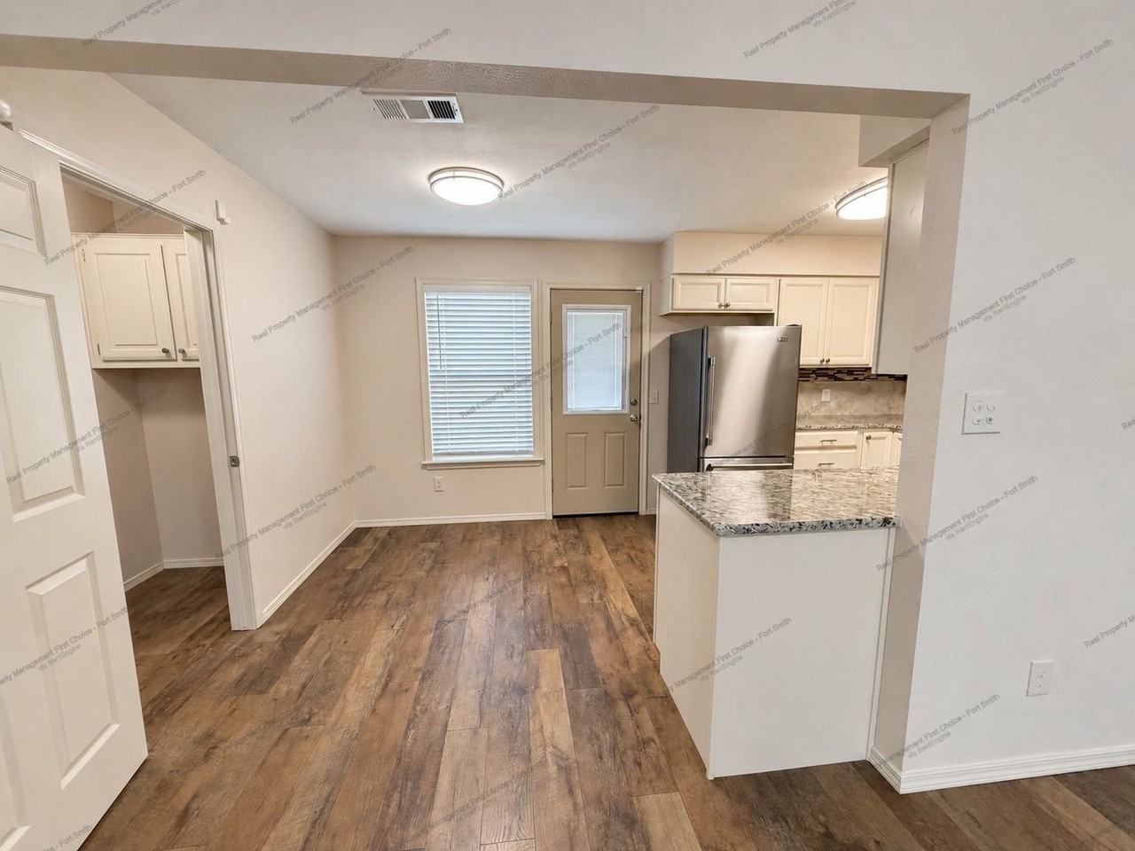 1707 Brooken Hill Dr - Photo 5 of 24